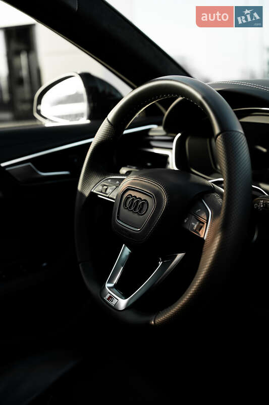 Седан Audi S4 2023 в Днепре