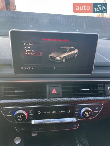 Седан Audi S4 2018 в Кривому Розі