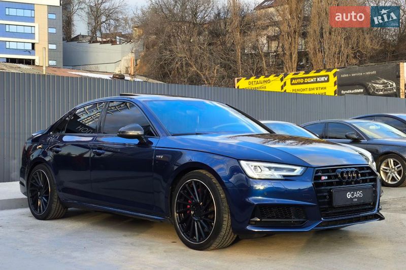 Седан Audi S4 2017 в Киеве фото 4 Седан Audi S4 2017 в Киеве