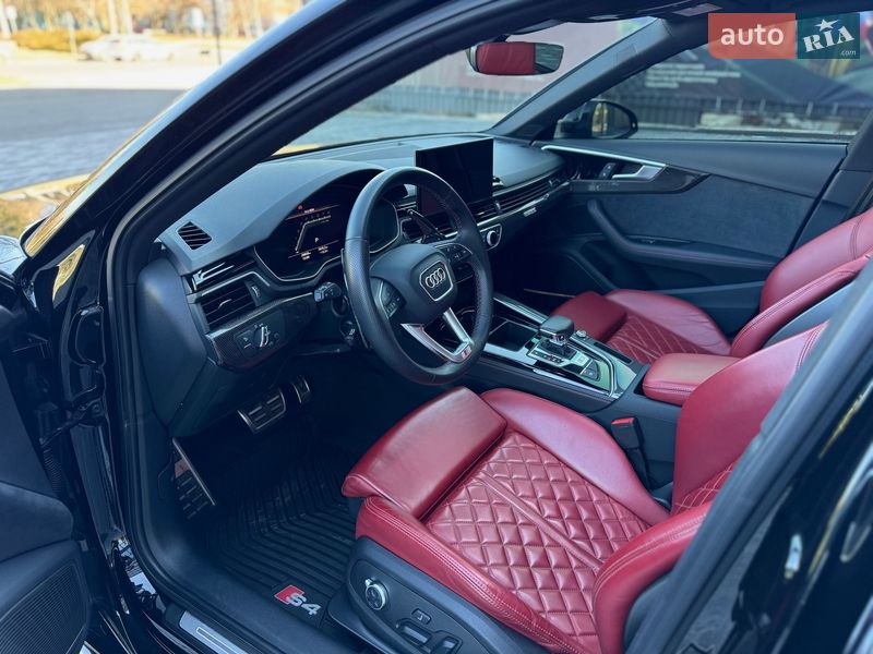 Седан Audi S4 2023 в Полтаві фото 20 Седан Audi S4 2023 в Полтаві