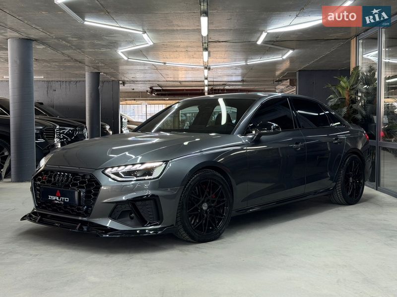 Седан Audi S4 2023 в Одессе
