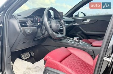 Седан Audi S4 2018 в Киеве