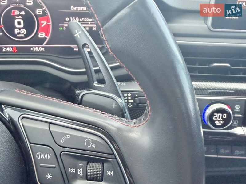 Седан Audi S4 2018 в Киеве