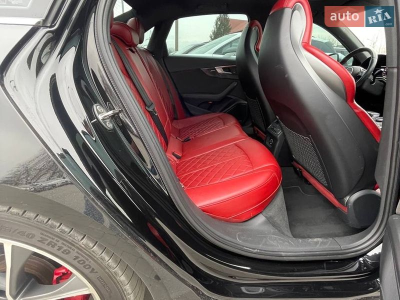 Седан Audi S4 2017 в Львове фото 30 Седан Audi S4 2017 в Львове