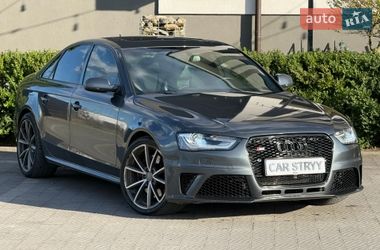 Седан Audi S4 2014 в Стрые