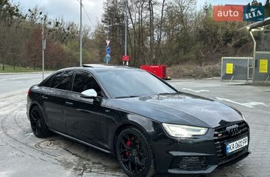 Седан Audi S4 2017 в Киеве