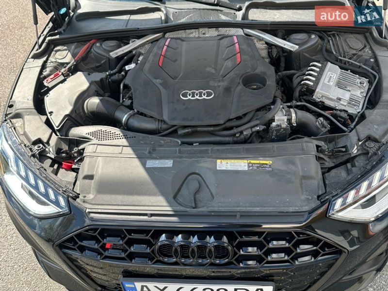 Седан Audi S4 2022 в Харькове