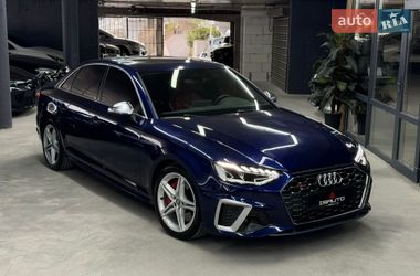 Седан Audi S4 2017 в Одессе