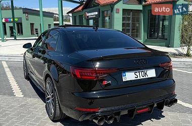 Седан Audi S4 2019 в Ірпені