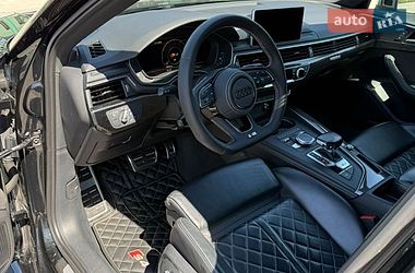 Седан Audi S4 2019 в Ірпені