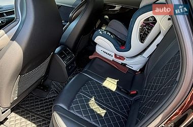 Седан Audi S4 2019 в Ірпені