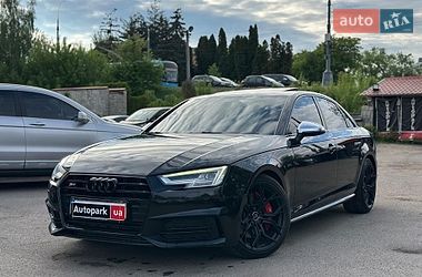 Седан Audi S4 2017 в Виннице