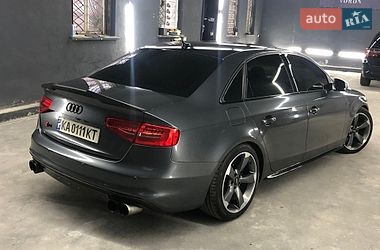 Седан Audi S4 2014 в Львове