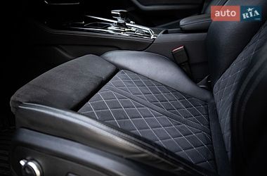 Седан Audi S4 2022 в Киеве