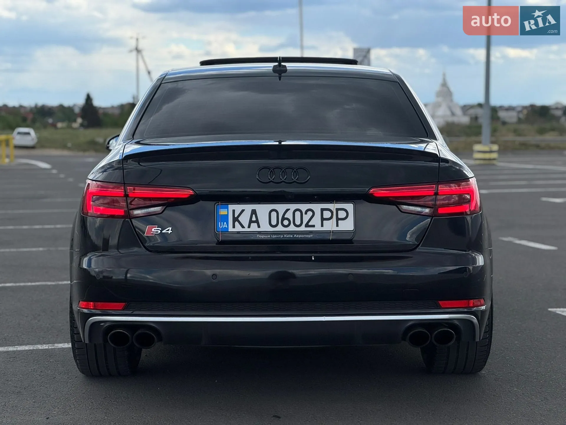 2017 Audi S4 - мініатюра 12