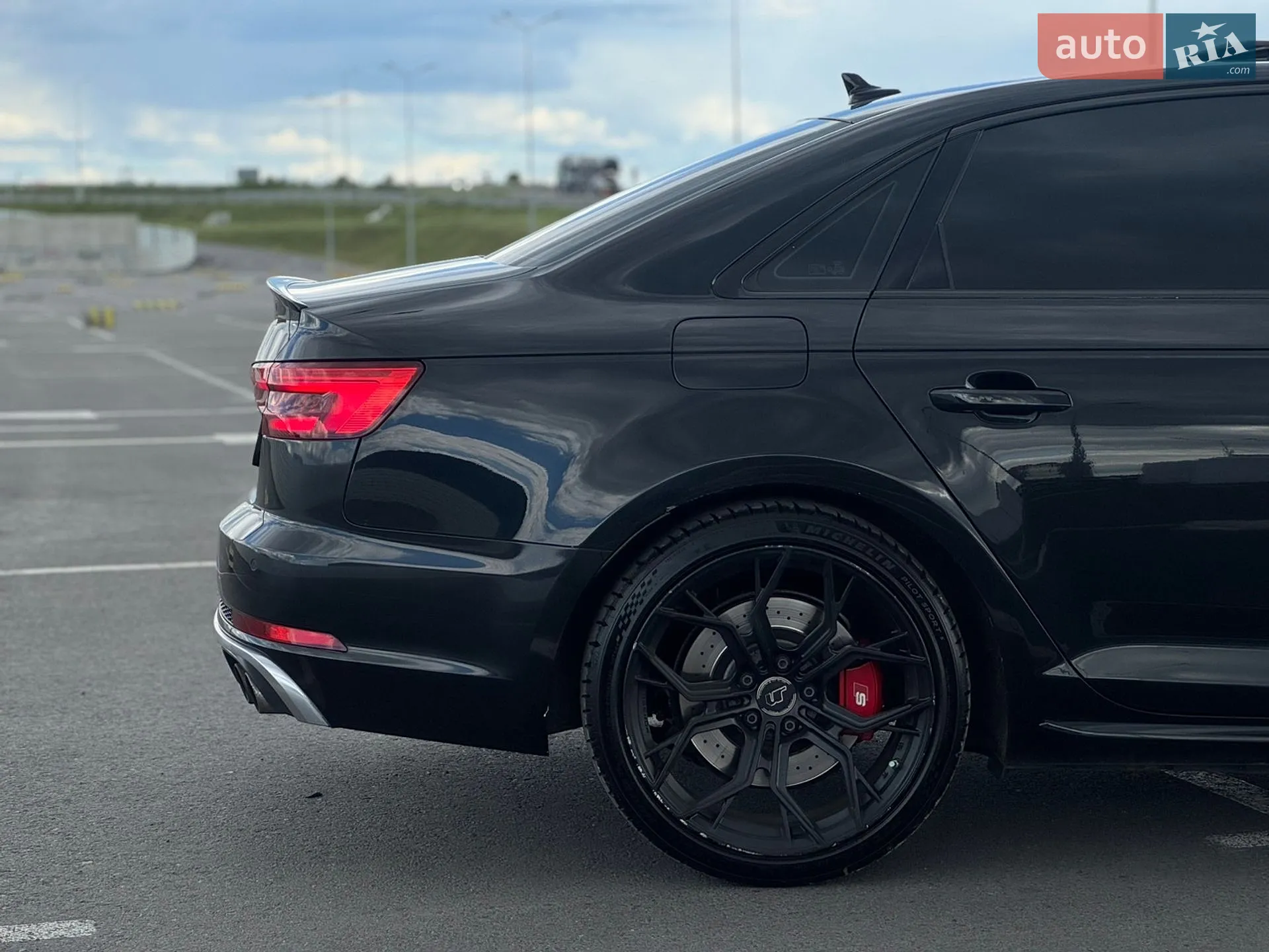 2017 Audi S4 - мініатюра 15
