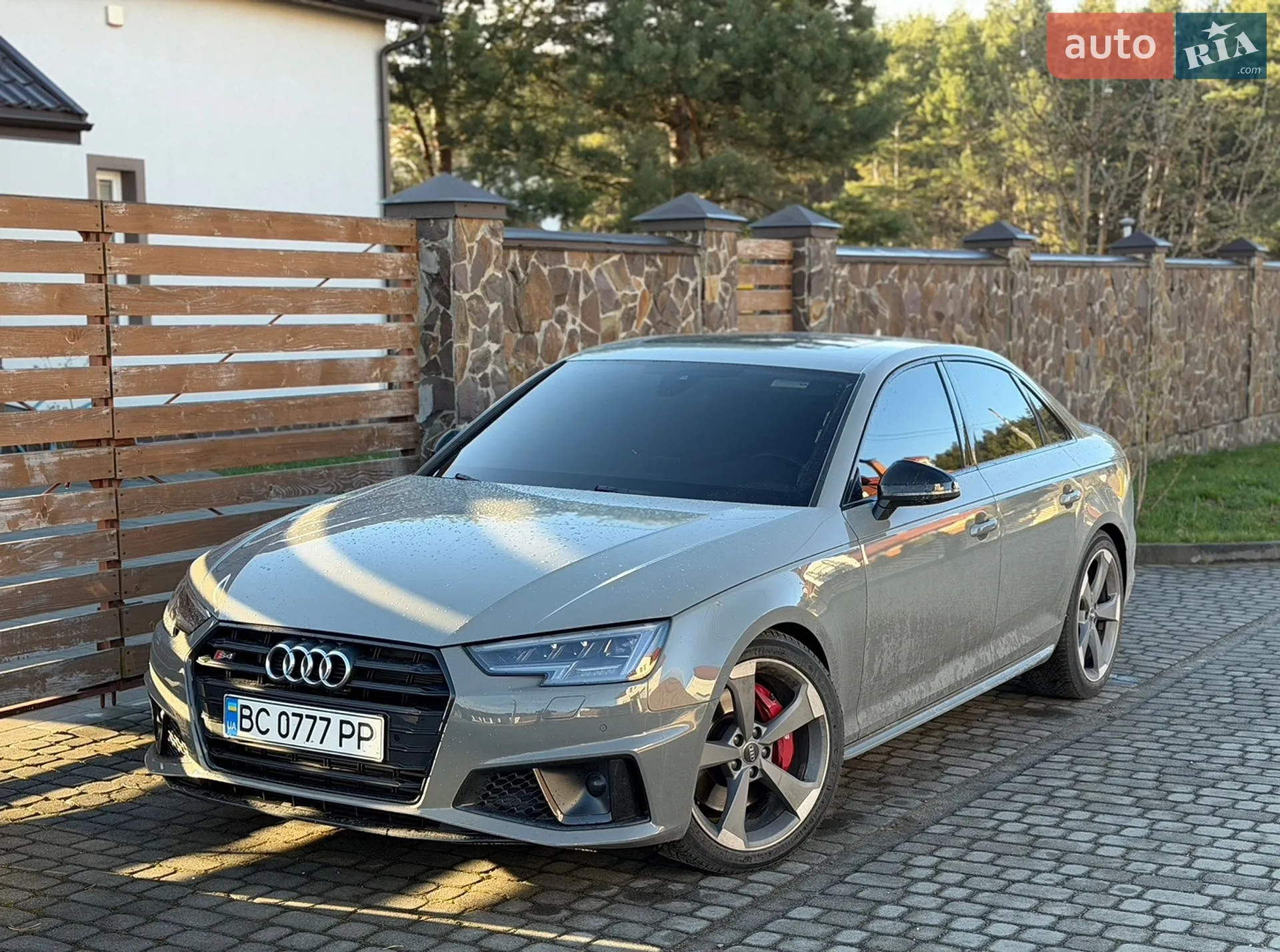 2019 Audi S4 - фото 1