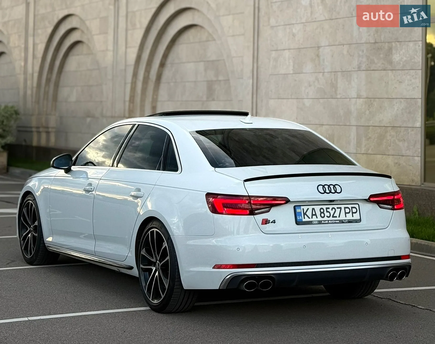 2017 Audi S4 - мініатюра 8
