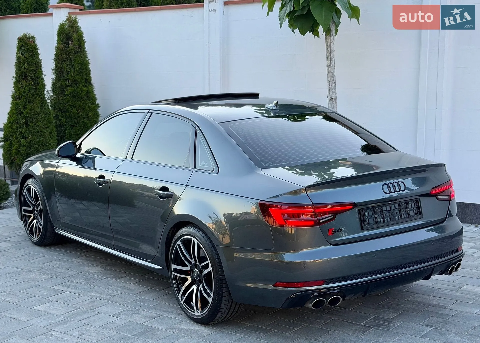 2019 Audi S4 - мініатюра 12