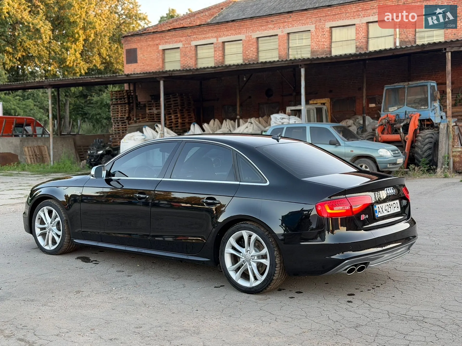 2015 Audi S4 - мініатюра 7