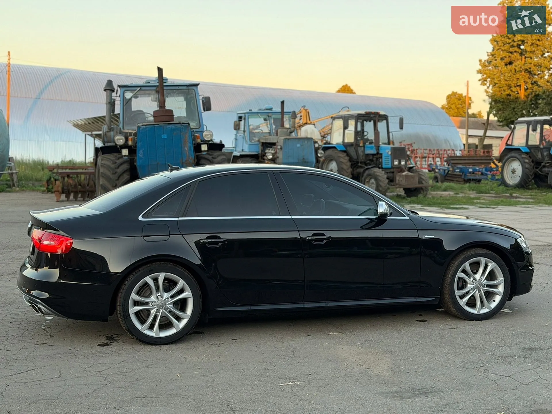 2015 Audi S4 - мініатюра 12