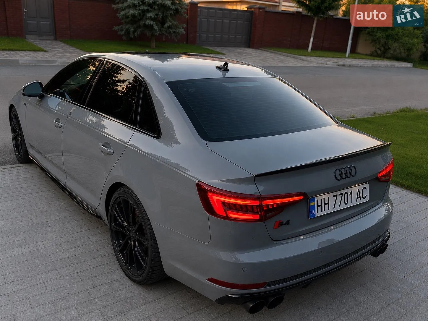 2017 Audi S4 - мініатюра 28