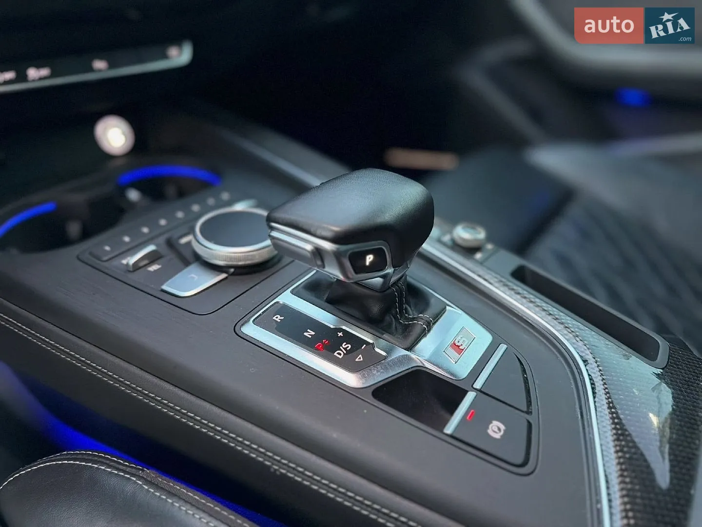 2017 Audi S4 - мініатюра 32