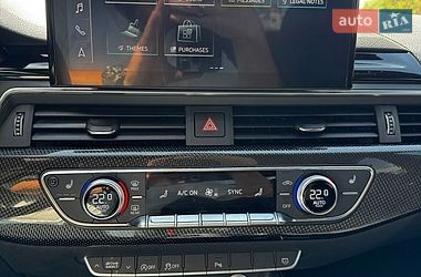 Седан Audi S4 2022 в Одессе
