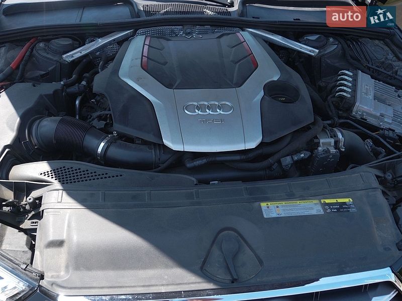 Седан Audi S4 2017 в Києві