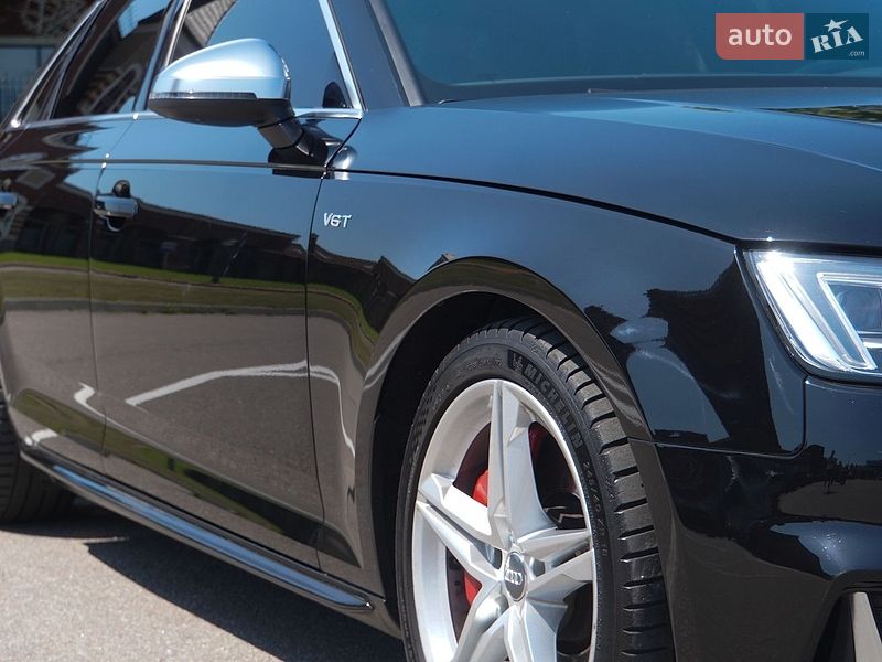 Седан Audi S4 2017 в Києві