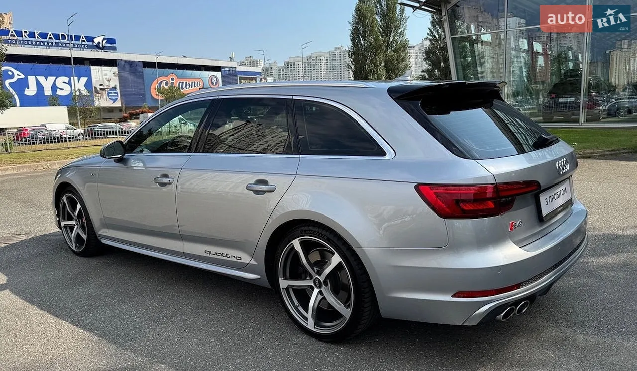 2017 Audi S4 - мініатюра 88