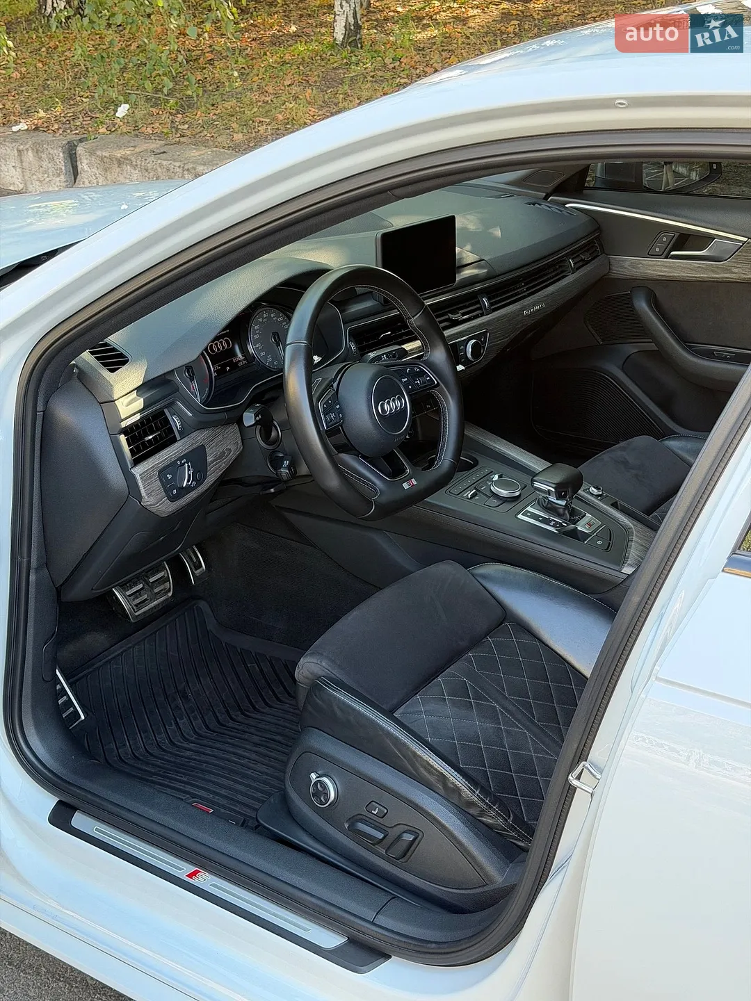 2016 Audi S4 - мініатюра 27