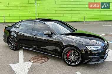 Седан Audi S4 2018 в Києві