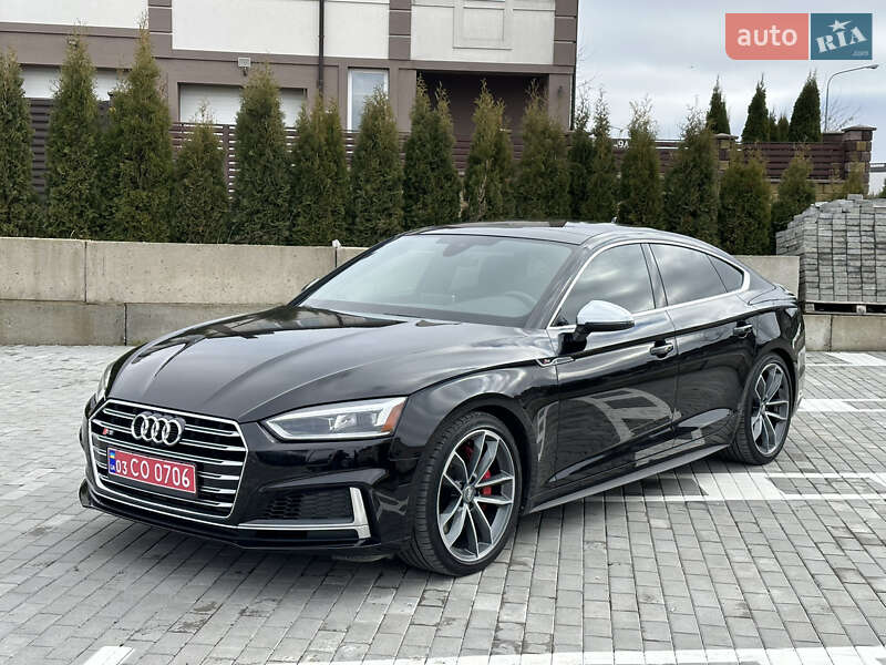 Купе Audi S5 Sportback 2018 в Киеве