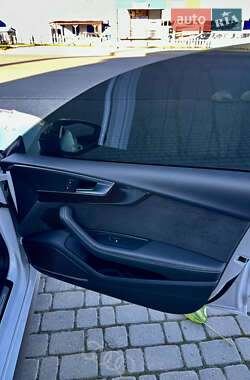 Купе Audi S5 Sportback 2019 в 