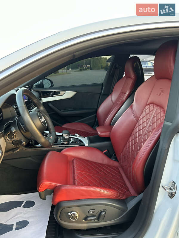 Лифтбек Audi S5 Sportback 2020 в Коломые