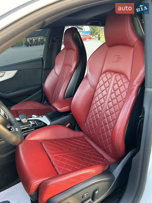 Лифтбек Audi S5 Sportback 2020 в Коломые