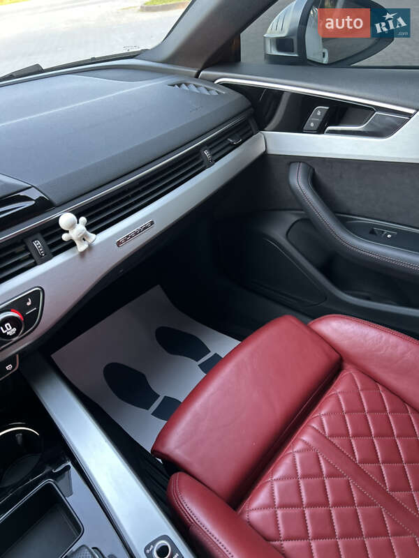 Лифтбек Audi S5 Sportback 2020 в Коломые