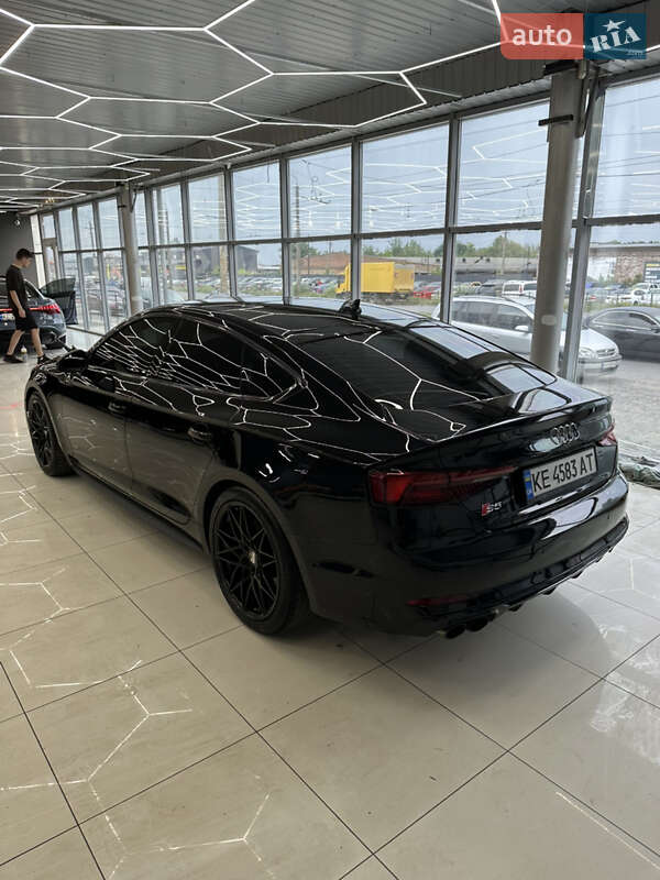 Лифтбек Audi S5 Sportback 2017 в Днепре