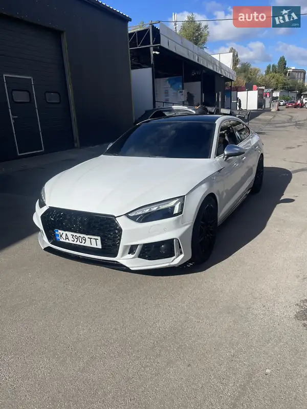Audi S5 Sportback