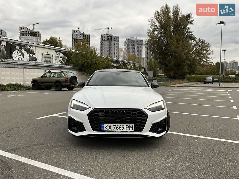 Лифтбек Audi S5 Sportback 2024 в Киеве