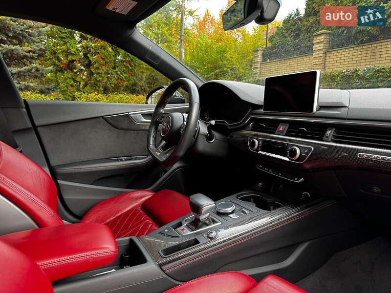 Лифтбек Audi S5 Sportback 2019 в Киеве