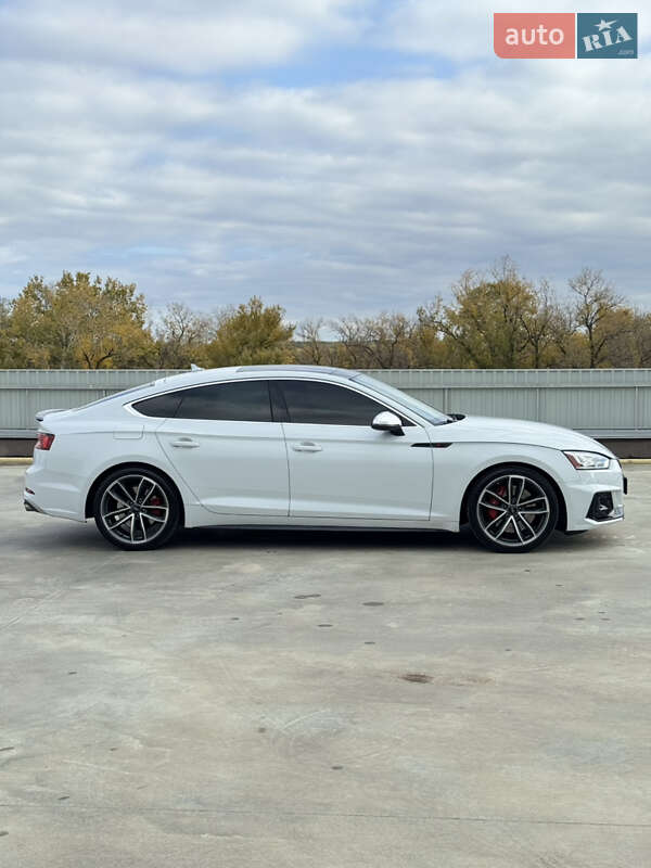 Лифтбек Audi S5 Sportback 2018 в Полтаве фото 2 Лифтбек Audi S5 Sportback 2018 в Полтаве