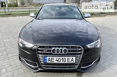 Купе Audi S5 2012 в 