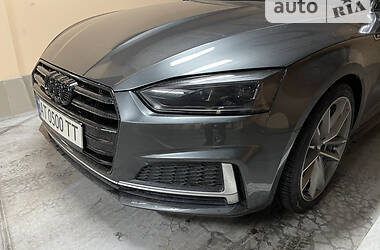 Хэтчбек Audi S5 2018 в Киеве