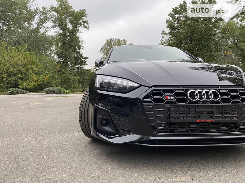Купе Audi S5 2017 в Києві