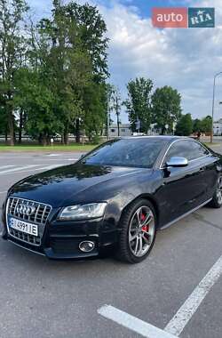 Купе Audi S5 2010 в Киеве