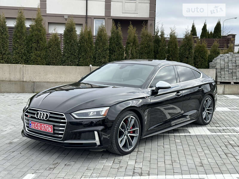 Купе Audi S5 2018 в Киеве