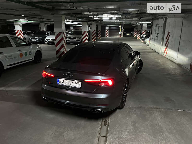 Купе Audi S5 2019 в Києві