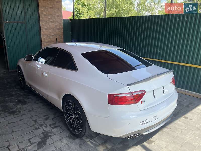 Купе Audi S5 2008 в Виноградове